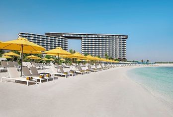 Hotel, Mövenpick Resort Al Marjan Island