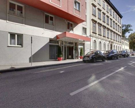 Hotel Boltzmann-3