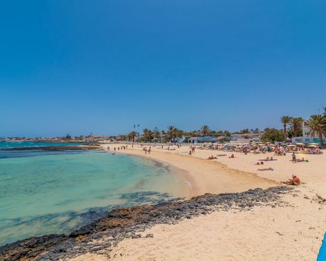 LIVVO Corralejo Beach-3