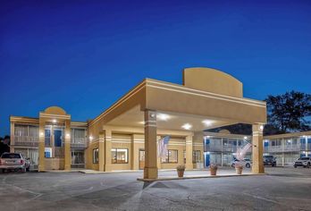 Hotel, Motel 6 Effingham, IL