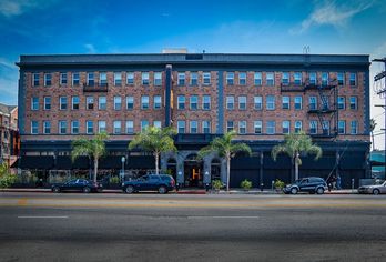 Hotel, H by H Hospitality