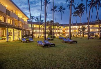 Hotel, Tangerine Beach Hotel