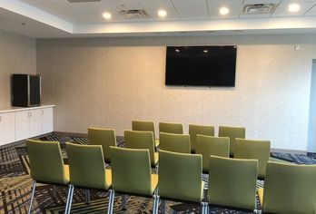 Hotel, Holiday Inn Express & Suites Halifax Airport