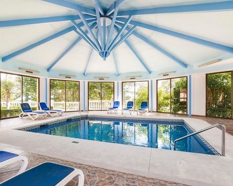 Globales Reina Cristina-1