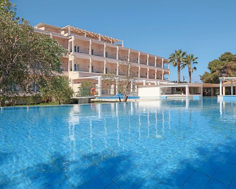 Cavomarina Beach Hotel-1