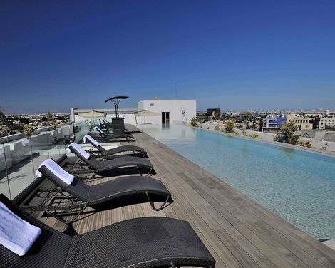 Kenzi Sidi Maarouf-0