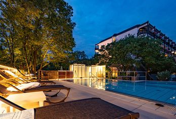 Hotel, Thermenhotel Apollo