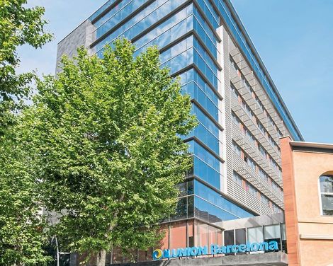 Hotel ILUNION Barcelona-4