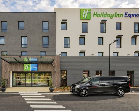 Holiday Inn Express Marne-la-Vallée Val d'Europe-0