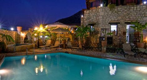 Stone Village Petrino Horio