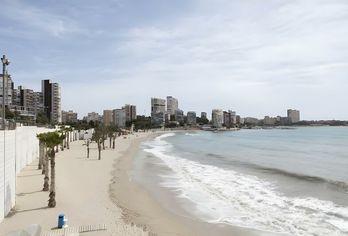 Hotel, Hotel Albahia