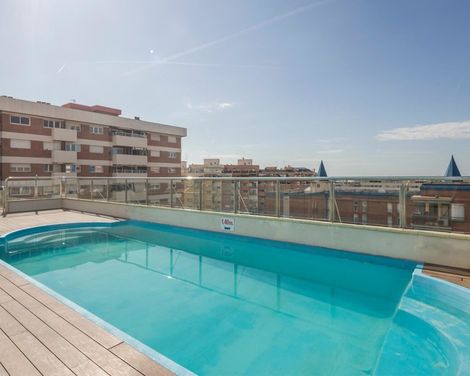 Hotel ILUNION Les Corts-0