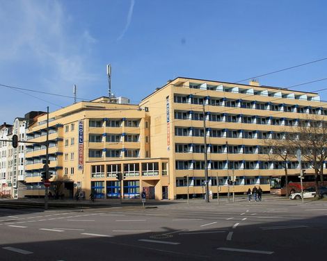 a&o München Hackerbrücke-0