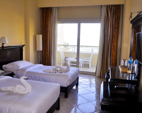 Magic Beach Hotel-0