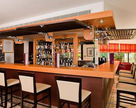 Residhome Appart Hotel Val d'Europe-3