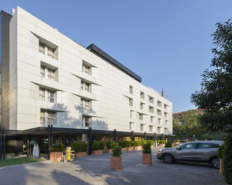 Hotel Occidental Bilbao-3