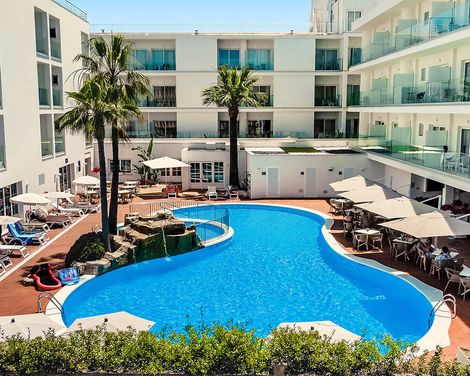 Hotel Capricho & Spa-1