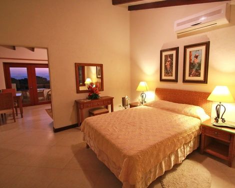 Sugar Cane Club Hotel & Spa-0