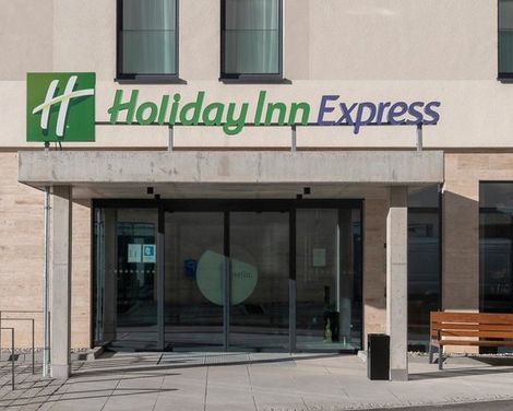 Holiday Inn Express Munich North-3