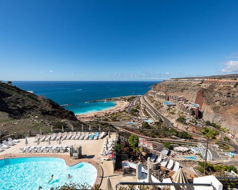 Holiday Club Jardin de Amadores-0