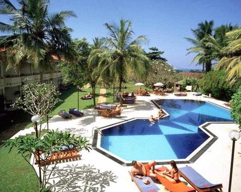 Hibiscus Beach Hotel & Villas-1
