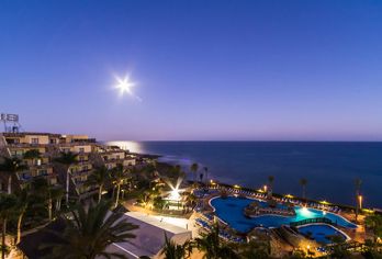 Hotel, BlueBay Beach Club