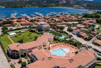 Hotel, Blu Hotel Morisco