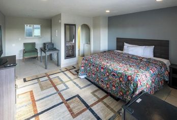 Hotel, Motel 7 By OYO Near Phoenix Airport