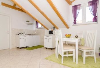 Hotel, Apartments Pavle