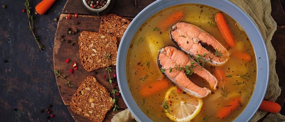 Lachs-Suppe