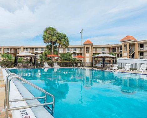 Quality Inn & Suites Kissimmee by The Lake-0