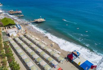 Hotel, Beach Club Doganay