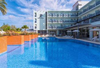 azuLine Hotel Pacific