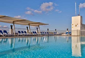 Hotel Santana