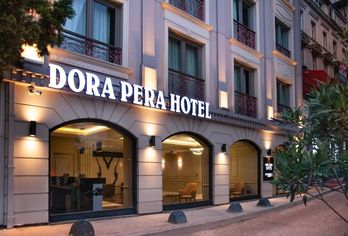 Dora Pera Hotel