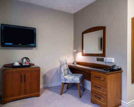 Malone Lodge Hotel & Apartments-3