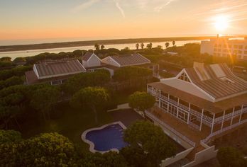 Hotel Nuevo Portil Golf