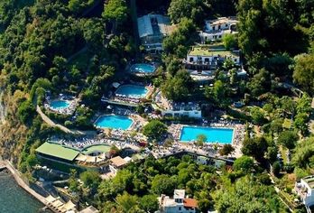 Hotel, Gemma