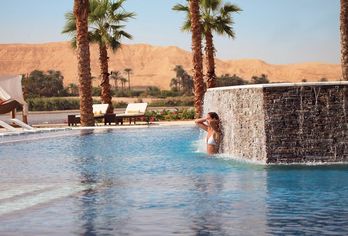 Hotel, Hilton Luxor