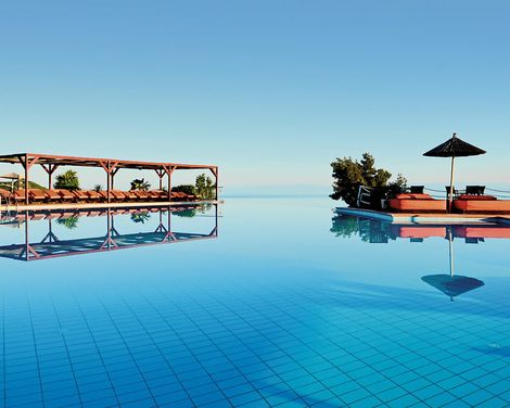 Alia Palace Luxury Resort Hotel & Villas-4