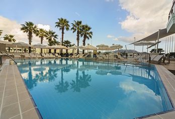 Hotel, Poseidon Hotel