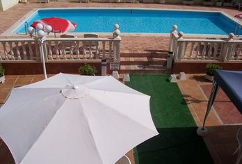 Hotel, Santa Cecilia