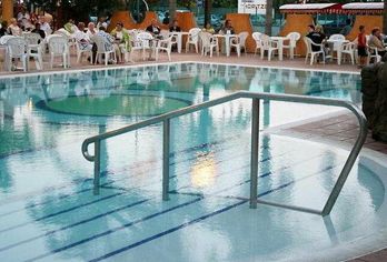 Hotel, Hotel Reymar