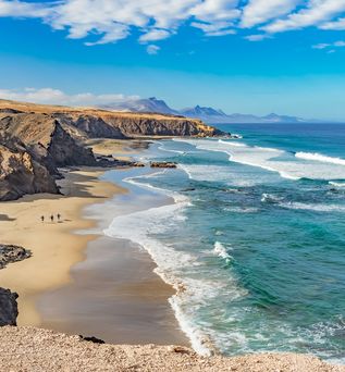Blick auf die Atlantik Traumbucht an der Westküste von Fuerteventura Playa del Viejo Rey 