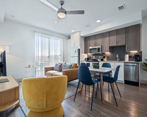 Placemakr Downtown Austin-4