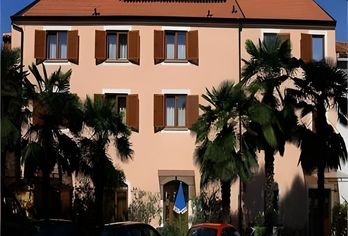 Hotel, Santa Marija