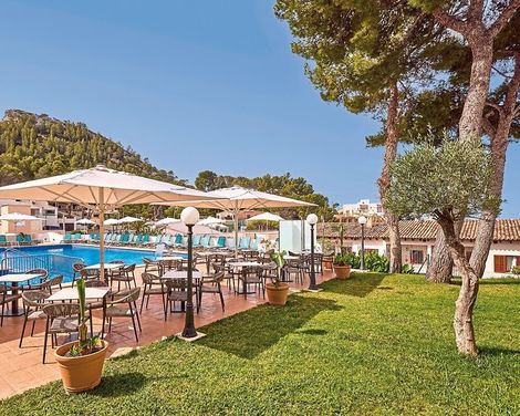 Universal Aparthotel Don Camilo-3