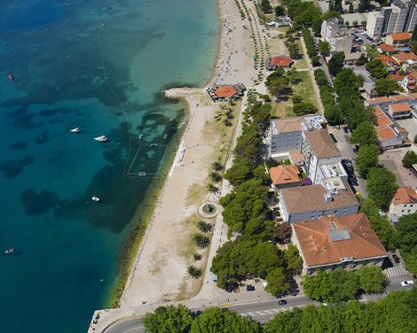 Hotel Plaža Omiš-0