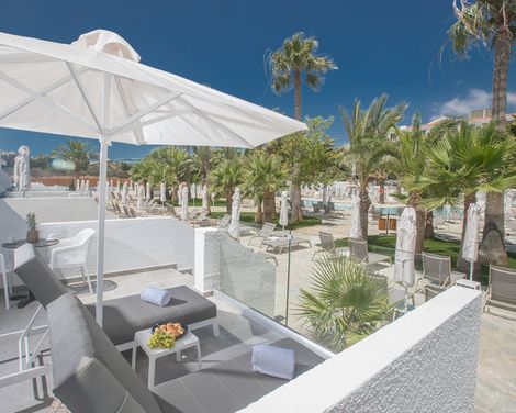 Bohemian Gardens Hotel-4