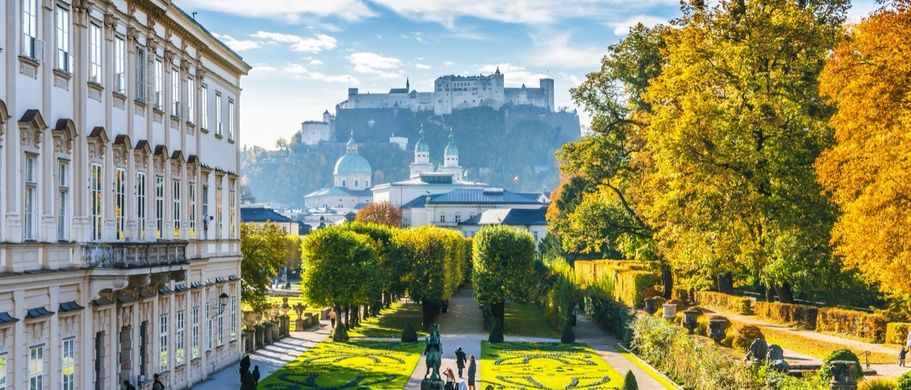 Schloss Mirabell mit historischer Festung